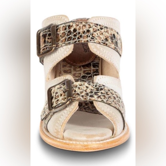 Freebird CAPRICE, color “ice”, sandal. Size 9. - Picture 2 of 8